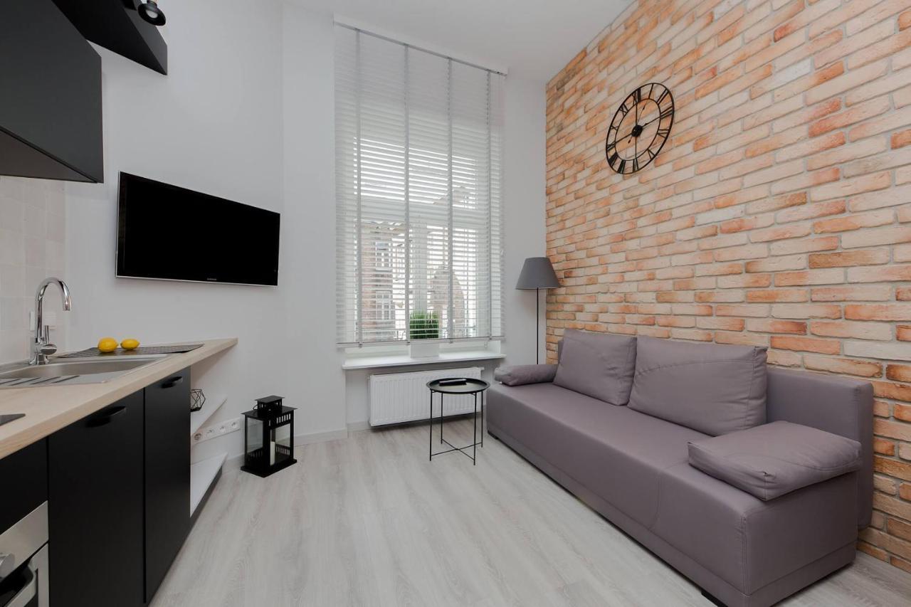 4 Eco Apart Chateau Jagiellonska 22 Warszawa Old Town Buitenkant foto